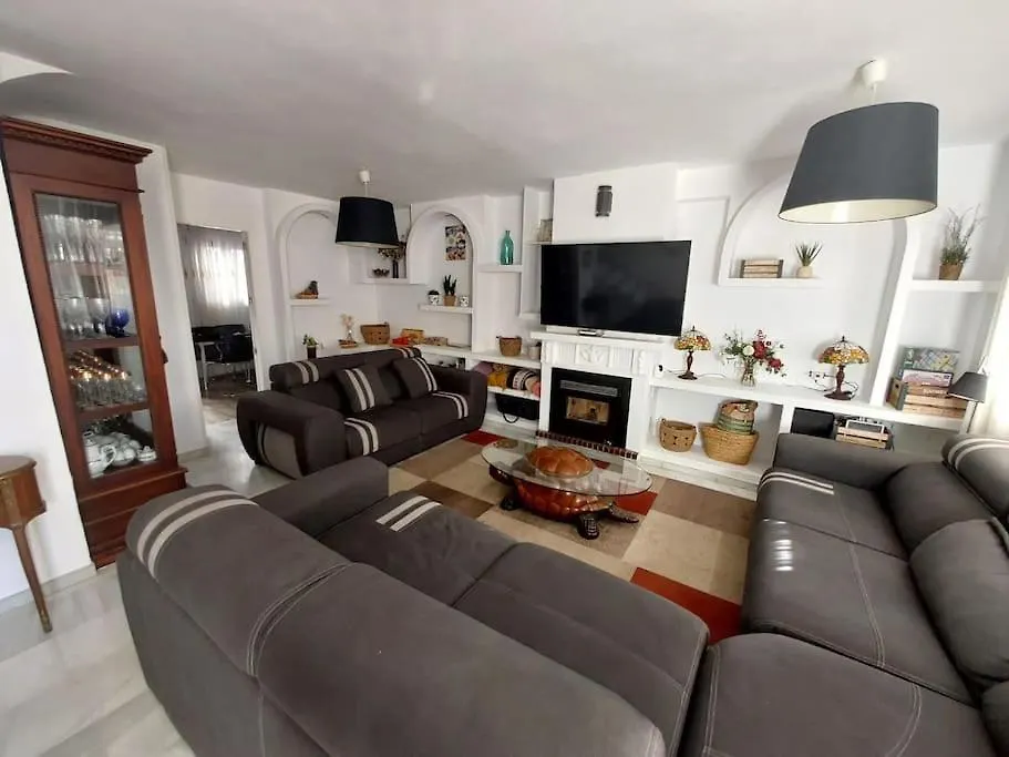 Malaga Casa Grande Familiar Villa 0*,